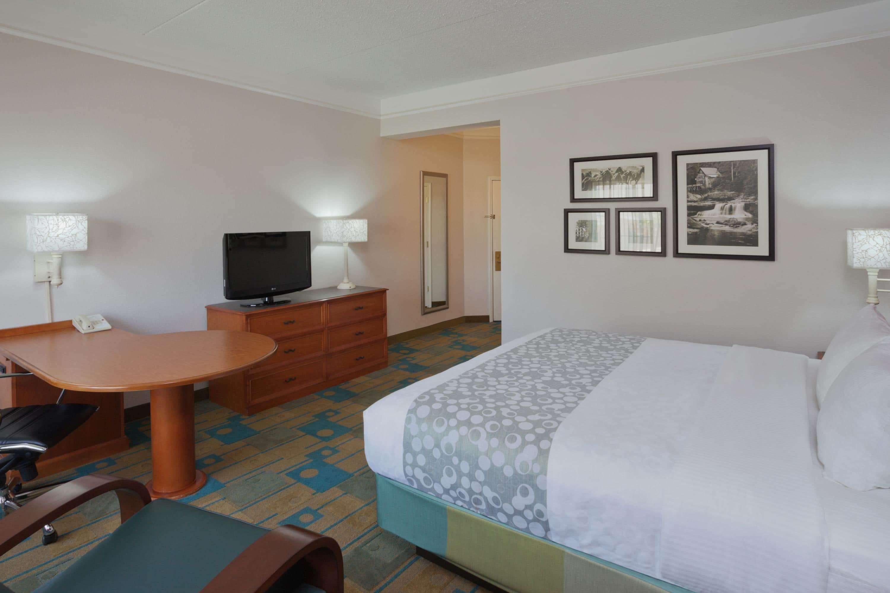 La Quinta By Wyndham Sherman Bagian luar foto