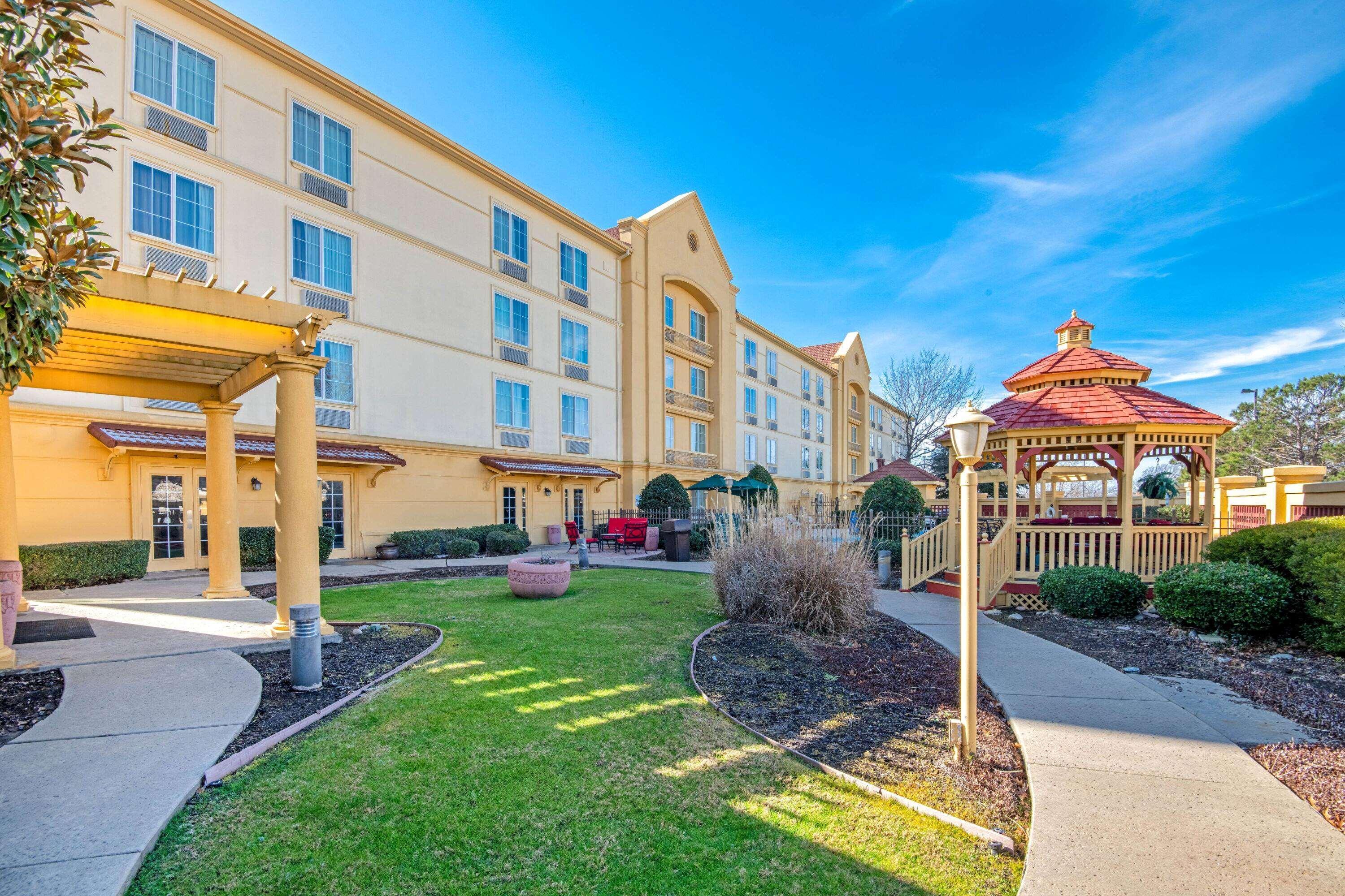 La Quinta By Wyndham Sherman Bagian luar foto