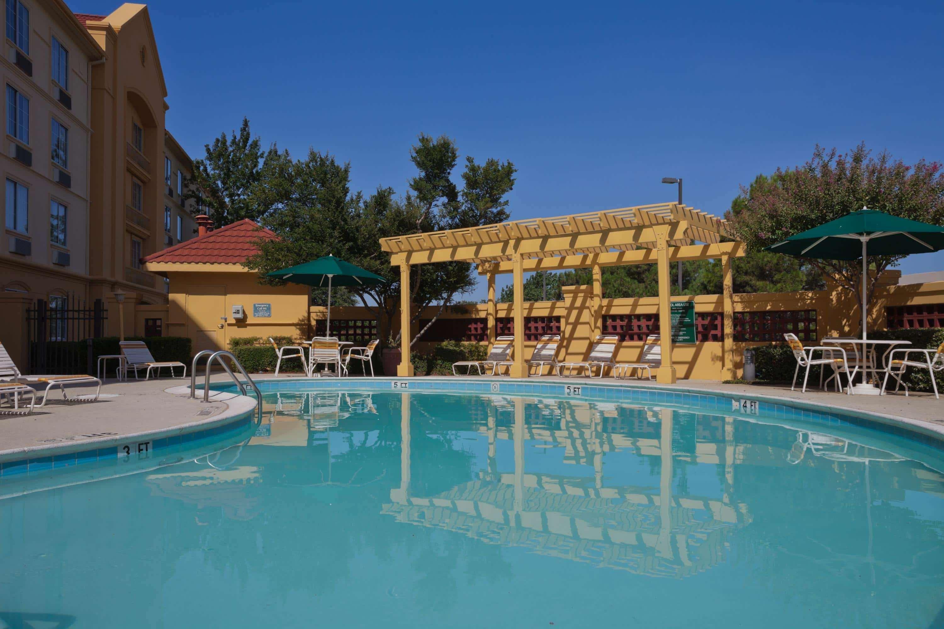 La Quinta By Wyndham Sherman Bagian luar foto