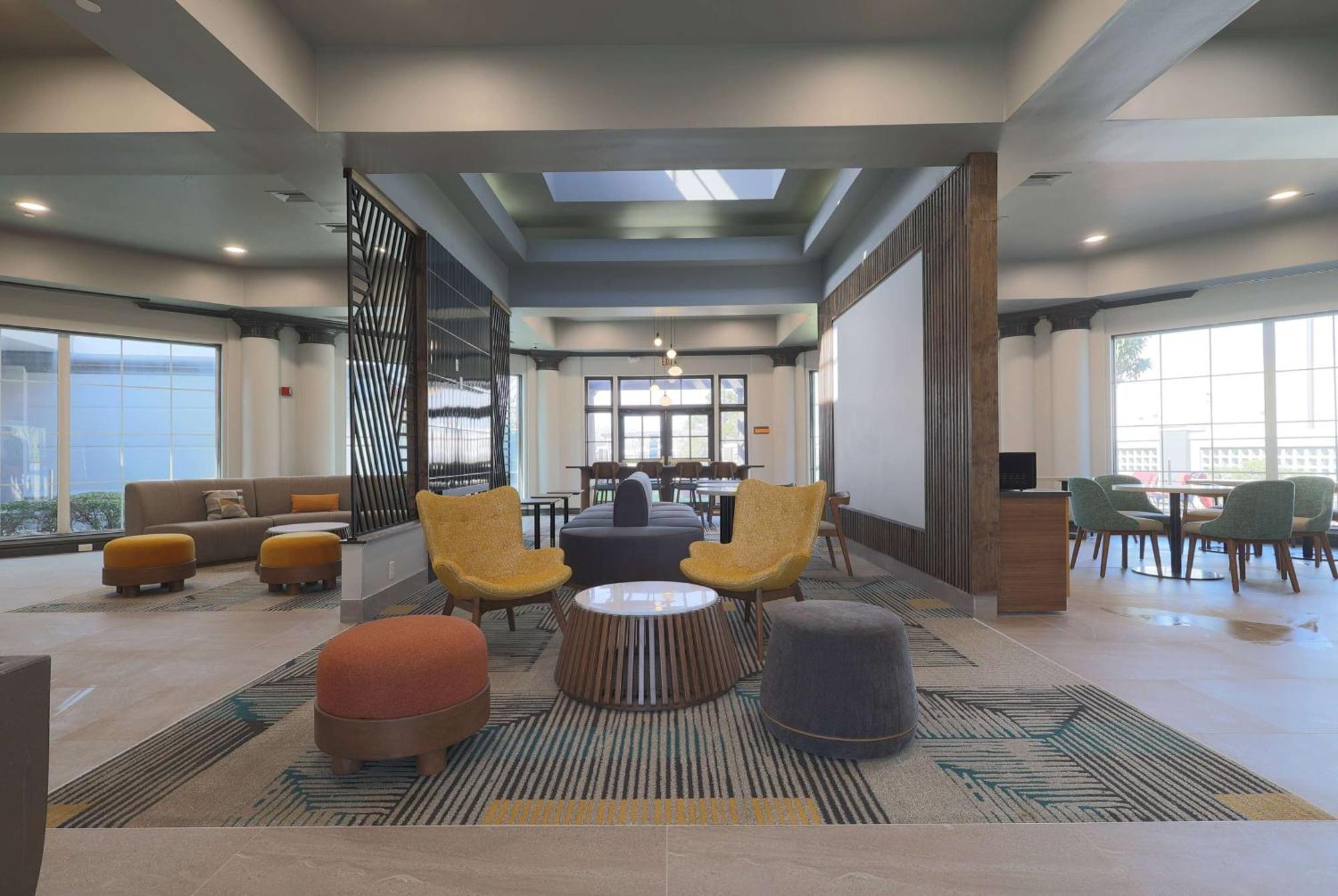 La Quinta By Wyndham Sherman Bagian luar foto